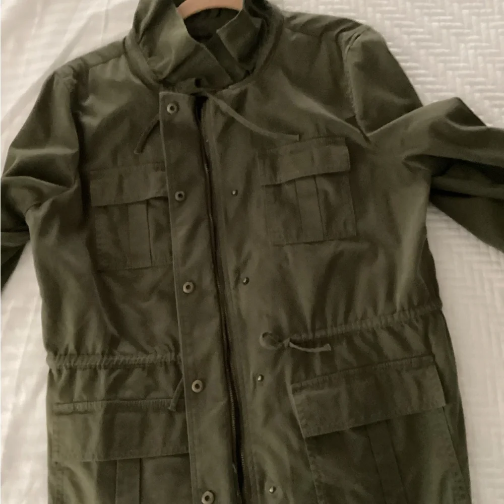 Women's Olive Green Jacket - Picture 4 of 5